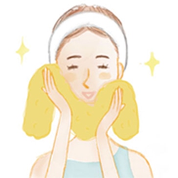 正しく洗おう!石鹸洗顔 step4水・ぬるま湯で充分に洗い流す。 フェイスラインや生え際に泡が残らないように気をつけましょう